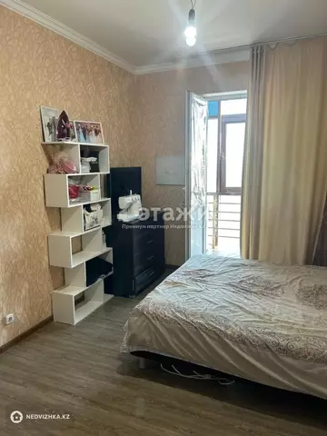 2-комнатная квартира, этаж 11 из 15, 49 м²