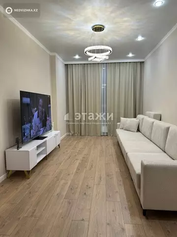 2-комнатная квартира, этаж 16 из 18, 65 м²