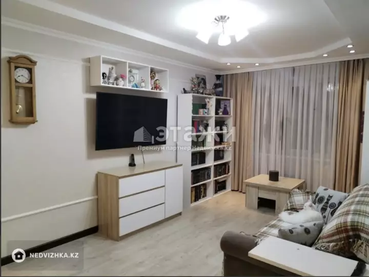 52.9 м², 2-комнатная квартира, этаж 2 из 8, 53 м², изображение - 1