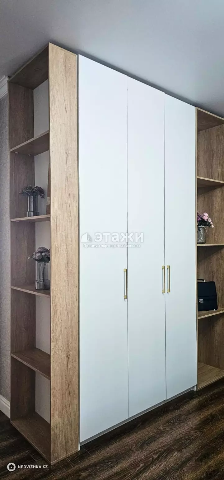 87.8 м², 3-комнатная квартира, этаж 2 из 8, 88 м², изображение - 1