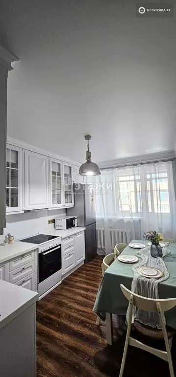 87.8 м², 3-комнатная квартира, этаж 2 из 8, 88 м², изображение - 2
