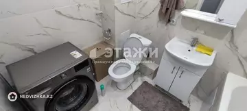 1-комнатная квартира, этаж 11 из 15, 37 м²