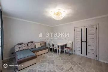 3-комнатная квартира, этаж 9 из 9, 80 м²