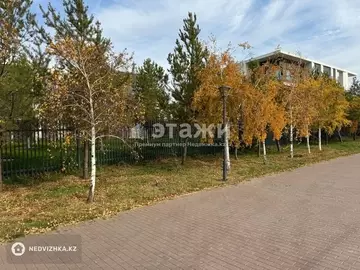 3-комнатная квартира, этаж 2 из 6, 170 м²