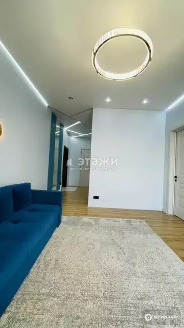 3-комнатная квартира, этаж 10 из 10, 74 м²
