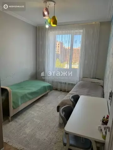 3-комнатная квартира, этаж 5 из 10, 84 м²