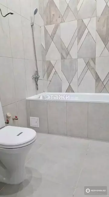 37 м², 1-комнатная квартира, этаж 3 из 9, 37 м², изображение - 1