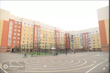 3-комнатная квартира, этаж 2 из 8, 71 м²