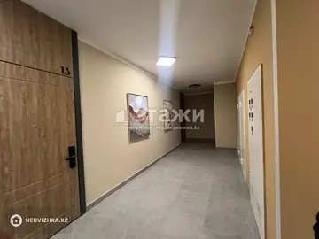 2-комнатная квартира, этаж 4 из 17, 65 м²
