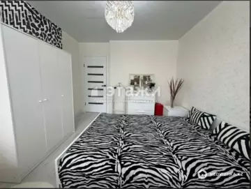 55.4 м², 2-комнатная квартира, этаж 3 из 5, 55 м², изображение - 1