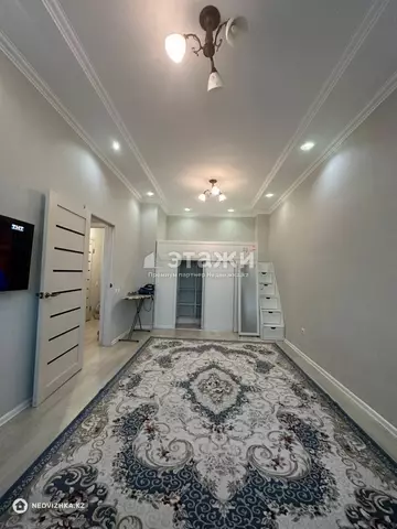 1-комнатная квартира, этаж 18 из 22, 37 м²