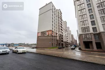 56.6 м², 2-комнатная квартира, этаж 10 из 12, 57 м², изображение - 37