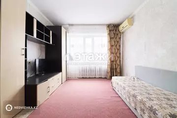 2-комнатная квартира, этаж 2 из 9, 50 м²