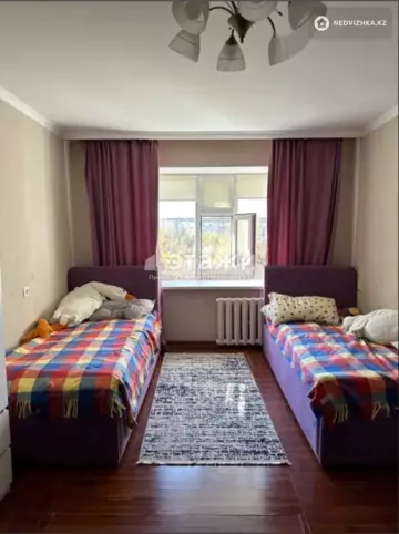 3-комнатная квартира, этаж 4 из 5, 95 м²