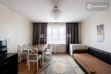 2-комнатная квартира, этаж 4 из 5, 52 м²