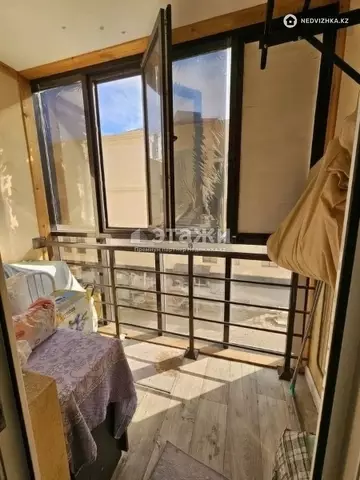 1-комнатная квартира, этаж 3 из 8, 32 м²