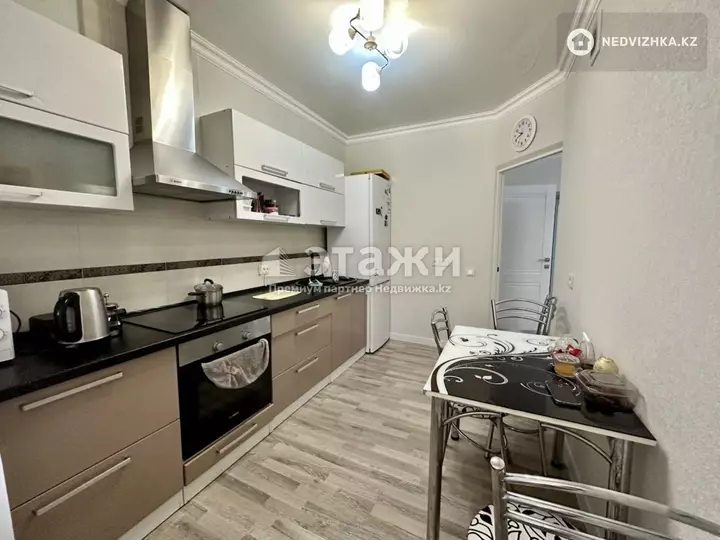 80 м², 3-комнатная квартира, этаж 1 из 9, 80 м², изображение - 1
