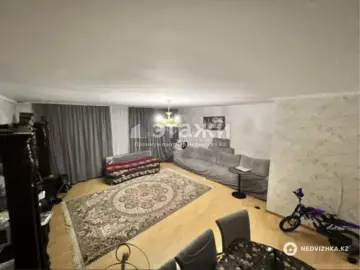3-комнатная квартира, этаж 1 из 5, 96 м²