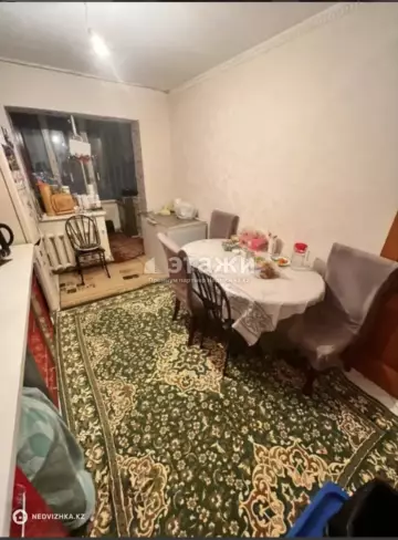 3-комнатная квартира, этаж 1 из 5, 96 м²