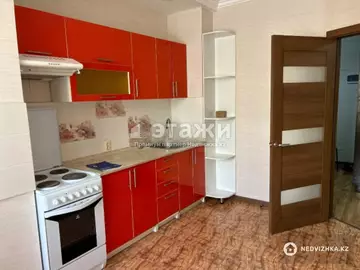 64.8 м², 2-комнатная квартира, этаж 3 из 12, 65 м², изображение - 3