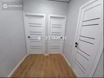 1-комнатная квартира, этаж 3 из 9, 38 м²