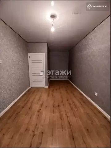 1-комнатная квартира, этаж 3 из 9, 38 м²