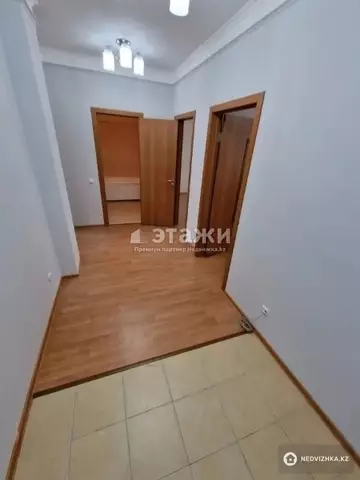 2-комнатная квартира, этаж 3 из 9, 68 м²