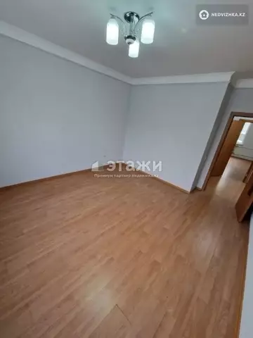 2-комнатная квартира, этаж 3 из 9, 68 м²