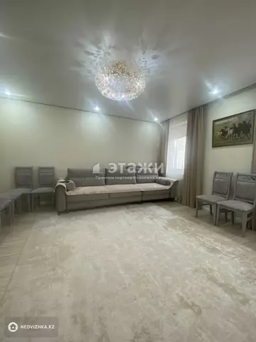 4-комнатная квартира, этаж 7 из 7, 120 м²