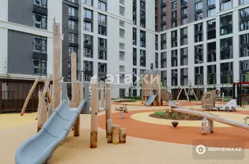 4-комнатная квартира, этаж 5 из 9, 160 м²