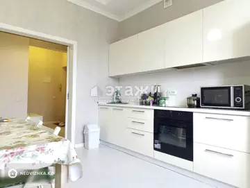 61 м², 2-комнатная квартира, этаж 10 из 10, 61 м², изображение - 0