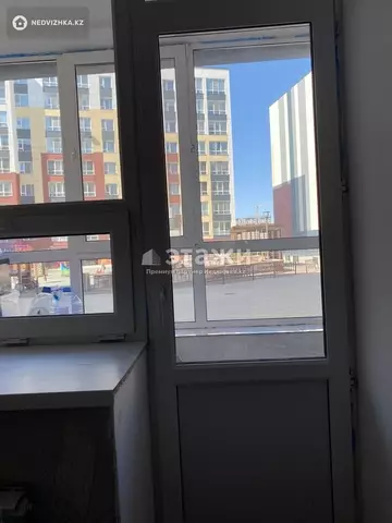 2-комнатная квартира, этаж 2 из 12, 47 м²