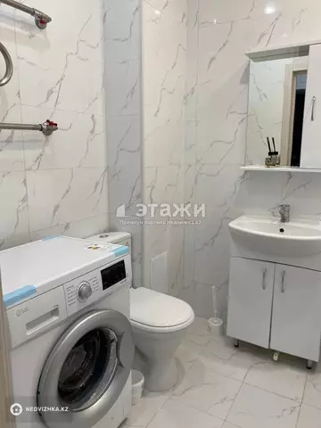 2-комнатная квартира, этаж 2 из 12, 47 м²