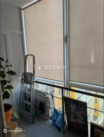 2-комнатная квартира, этаж 9 из 9, 60 м²