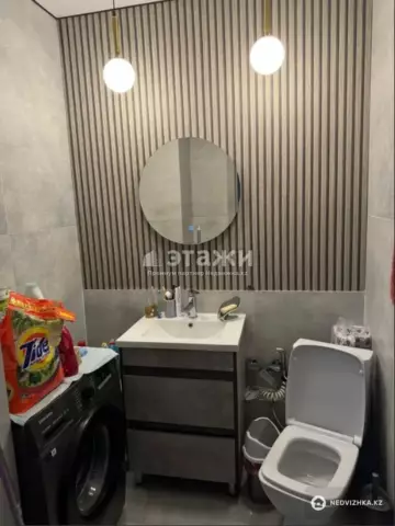 2-комнатная квартира, этаж 9 из 9, 60 м²