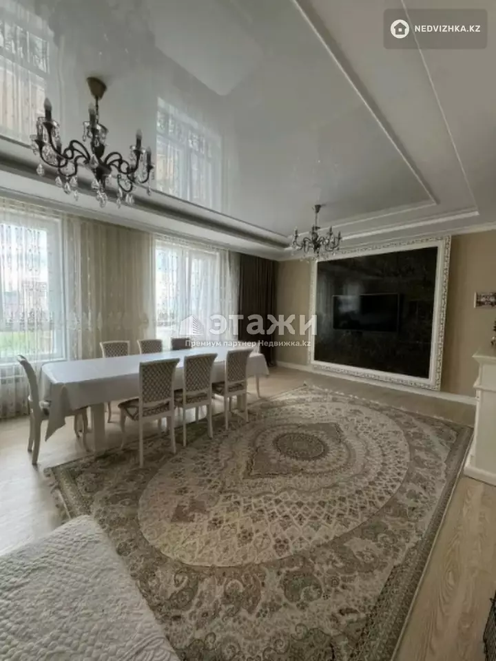 130 м², 4-комнатная квартира, этаж 9 из 14, 130 м², изображение - 1