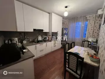 4-комнатная квартира, этаж 4 из 9, 101 м²