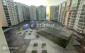 3-комнатная квартира, этаж 8 из 24, 109 м²