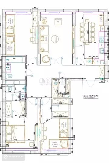 4-комнатная квартира, этаж 8 из 12, 121 м²