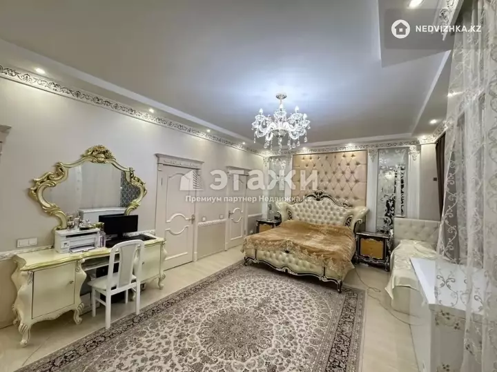 223.3 м², 4-комнатная квартира, этаж 4 из 6, 223 м², изображение - 1