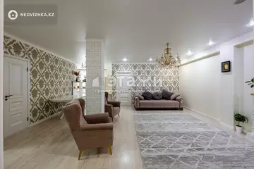 92 м², 3-комнатная квартира, этаж 5 из 12, 92 м², изображение - 1