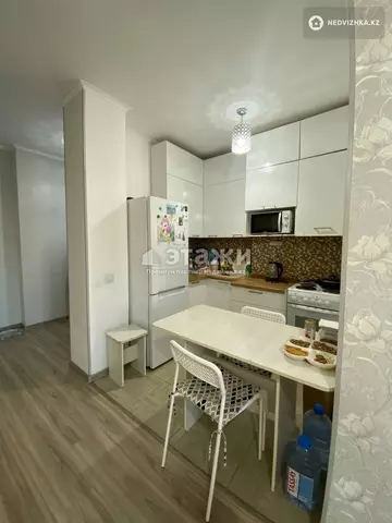 1-комнатная квартира, этаж 9 из 9, 39 м²