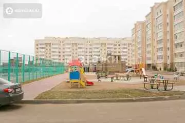 81.5 м², 2-комнатная квартира, этаж 8 из 9, 82 м², изображение - 33