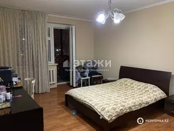 4-комнатная квартира, этаж 1 из 5, 122 м²