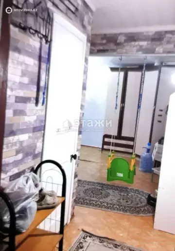 1-комнатная квартира, этаж 3 из 4, 36 м²
