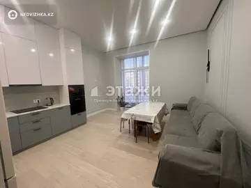 3-комнатная квартира, этаж 3 из 8, 77 м²