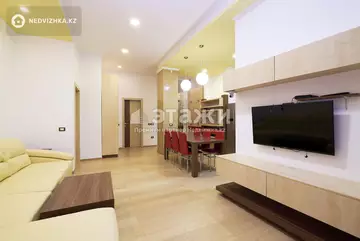 84.4 м², 2-комнатная квартира, этаж 1 из 8, 84 м², изображение - 2