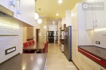 84.4 м², 2-комнатная квартира, этаж 1 из 8, 84 м², изображение - 6