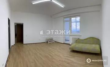 4-комнатная квартира, этаж 18 из 20, 171 м²