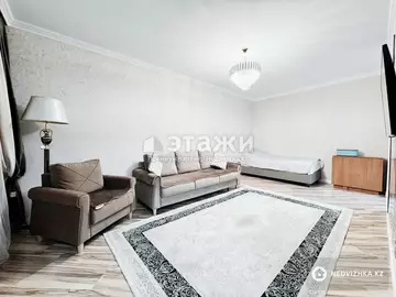 1-комнатная квартира, этаж 5 из 10, 38 м²